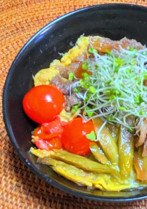 すき煮の玉子とじ丼-レシピのメイン写真