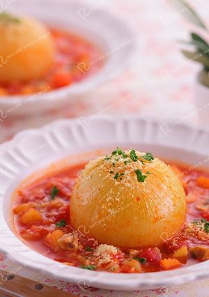 丸ごと玉ねぎとコロコロ野菜のトマトスープ-レシピのメイン写真