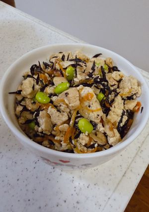 栄養たっぷり鶏肉入り炒り豆腐-レシピのメイン写真