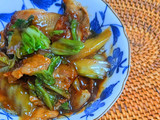 白菜と豚バラ肉のオイスターソース炒め