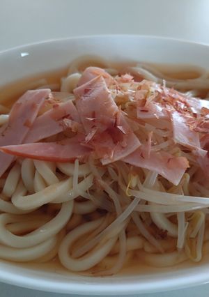 冷やしハムうどん-レシピのメイン写真
