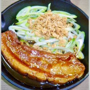 白米消滅しるびー食堂！牛丼屋さんの厚切り豚の角煮