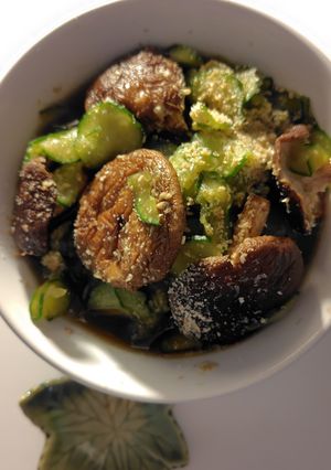 焼きしいたけときゅうりの胡麻しょうゆ和え。-レシピのメイン写真