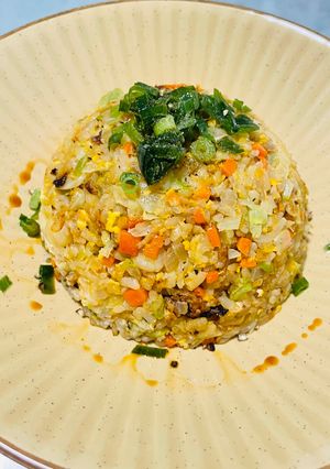 #キャベツとニンニク醤油の彩り炒飯-レシピのメイン写真