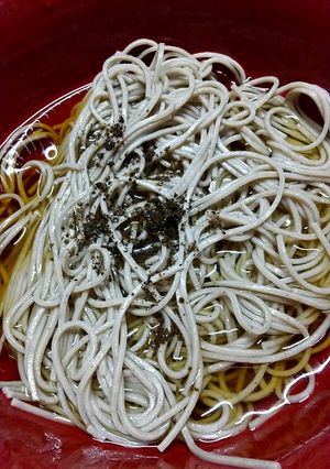 乾麺の蕎麦を美味しく食べる　水戻し蕎麦-レシピのメイン写真
