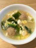 簡単!卵スープ。冷凍肉団子と春雨入り