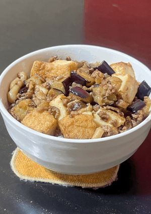 厚揚げと茄子、しいたけで肉そぼろ丼-レシピのメイン写真