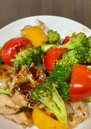 鶏もも肉と彩り野菜のハニーマスタード炒め-レシピのメイン写真