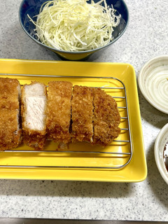圧倒的満足感!厚切り 豚ロース トンカツ-レシピのメイン写真