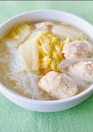 袋でタネ作り♪鶏団子の春雨スープ-レシピのメイン写真