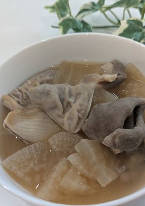 大根1本分と豚ゆでもつの味噌煮込み-レシピのメイン写真
