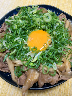 月見すき焼き風うどん-レシピのメイン写真