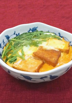 春菊と厚揚げの卵とじ丼-レシピのメイン写真