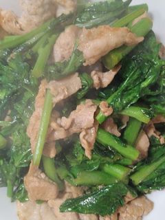 簡単 のらぼう菜と豚こまのゴマ油醤油炒め-レシピのメイン写真