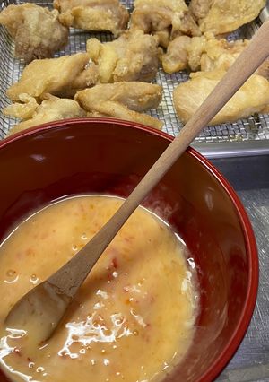 鶏の唐揚げスイートチリマヨソース-レシピのメイン写真