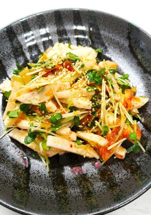 混ぜるだけ♪ 長芋×キムチ×カイワレ和え-レシピのメイン写真