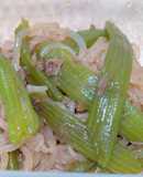 カボチャの茎と糸コンニャクの炒め煮