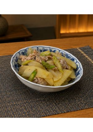 豚肉とじゃがいもの辛味噌炒め★動画あり★-レシピのメイン写真