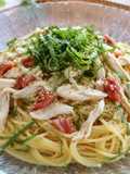 夏にぴったり!ささみと大葉の梅ポン冷製パスタ🍝