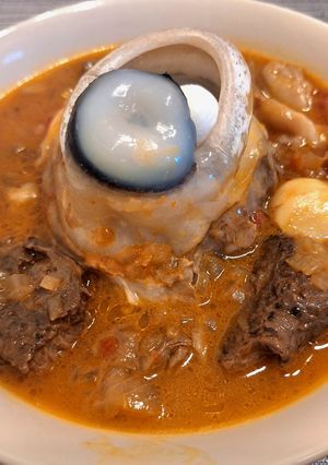 マグロの目玉のブイヤベース風煮込み-レシピのメイン写真