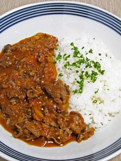 牛こま切れ肉のパプリカ煮込み-レシピのメイン写真