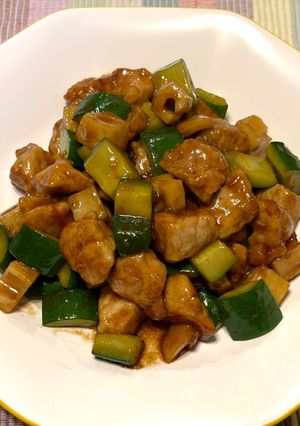 豚ヒレ肉の甜麺醤炒め（醤爆里脊）-レシピのメイン写真