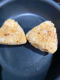 残りご飯で鰹節香る焼きおにぎり-レシピのメイン写真