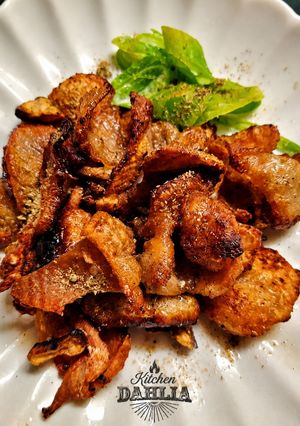 酒豪が唸る🍺鶏皮オツマミ🐓ナンプラー🌙深夜居酒屋-レシピのメイン写真