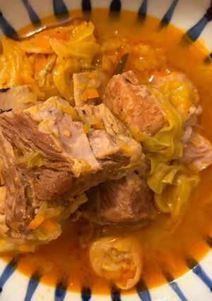 スペアリブとキャベツの煮込み#カッソーラ-レシピのメイン写真