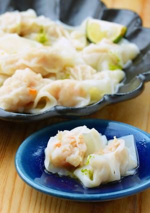 餃子の皮で♪海老と鶏ひき肉のつるんと水餃子-レシピのメイン写真