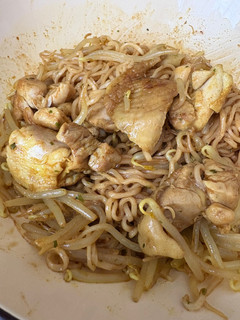 一人暮らしタンドリーチキン焼きそば-レシピのメイン写真