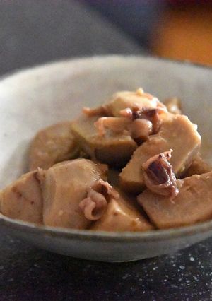 里芋とイカの煮物-レシピのメイン写真