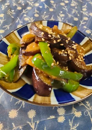 簡単で大優勝🏆️なすとピーマンの味噌炒め✨️-レシピのメイン写真