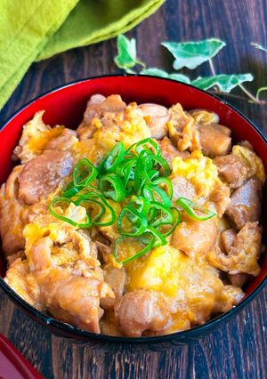 『包丁いらず！10分で旨味凝縮』汁なし極上親子丼-レシピのメイン写真
