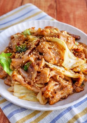 【豚こまキャベツのピリ辛味噌炒め】-レシピのメイン写真