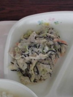 【学校給食】れんこんのごまネーズ和え-レシピのメイン写真