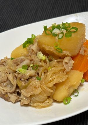豚肉でつくるシンプルな肉じゃが-レシピのメイン写真