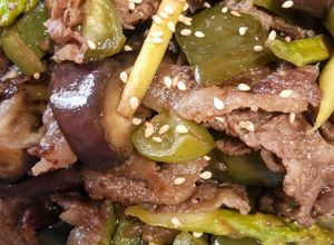牛こまとなす、ピーマンの甘辛生姜煮♡-レシピのメイン写真