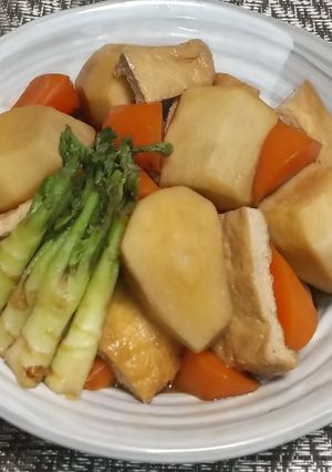 里芋、人参、油揚げの煮物-レシピのメイン写真