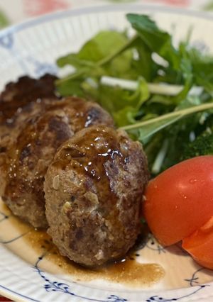 簡単‼︎ライ麦パンでハンバーグ-レシピのメイン写真