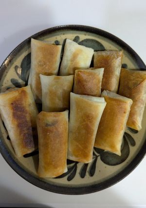 麻婆春雨で揚げない焼き春巻き-レシピのメイン写真