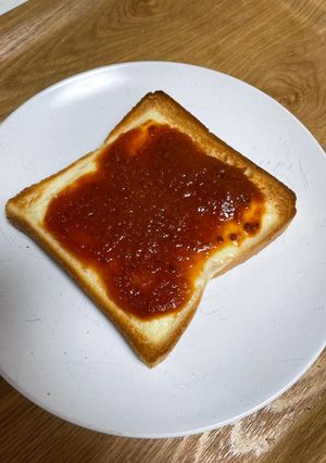 乗せて塗るだけスパイシートマトトースト-レシピのメイン写真