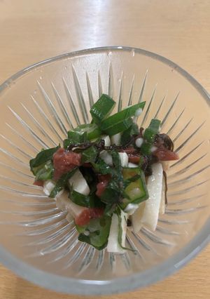 長いもとオクラの梅肉和え-レシピのメイン写真