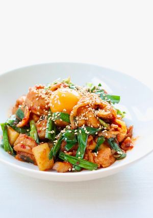 ご飯が進む【豚カクテキ】豚キムチ-レシピのメイン写真
