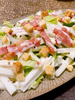 白菜とベーコンのシーザーサラダ-レシピのメイン写真