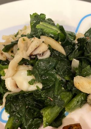 イカゲソとほうれん草の炒め物-レシピのメイン写真