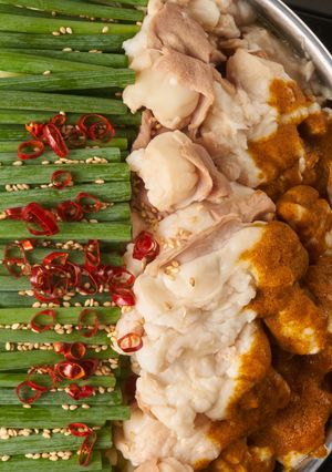 スープカレー風♪食欲進むカレー牛もつ鍋-レシピのメイン写真