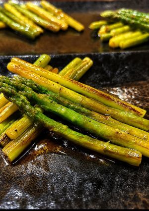 香ばしくて止まらない♪アスパラのバター醤油焼き-レシピのメイン写真