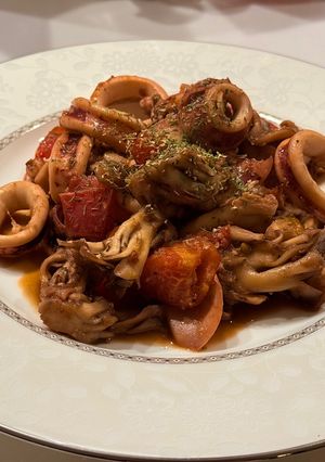 烏賊と舞茸　トマトバター醤油仕立て-レシピのメイン写真