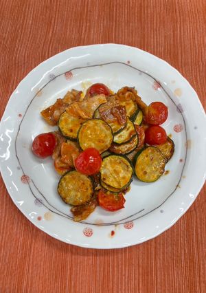 ズッキーニと豚肉のコチュマヨ炒め-レシピのメイン写真